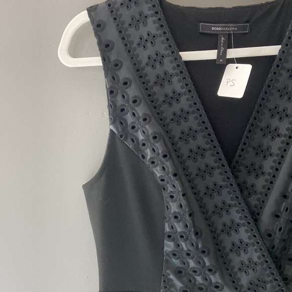 BCBG mixed material V neck sheath - Picture 2 of 3